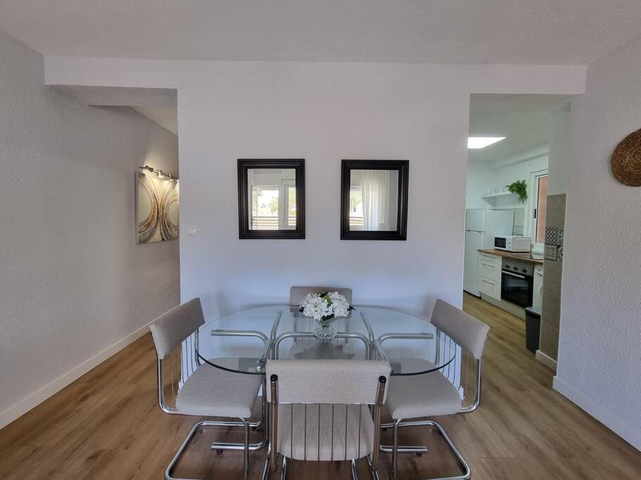 Aguadulce, Apto Santa Monica 2 Hab Con Terraza, Aire, Wifi, A 5 Min De La Playa Aguadulce  Εξωτερικό φωτογραφία