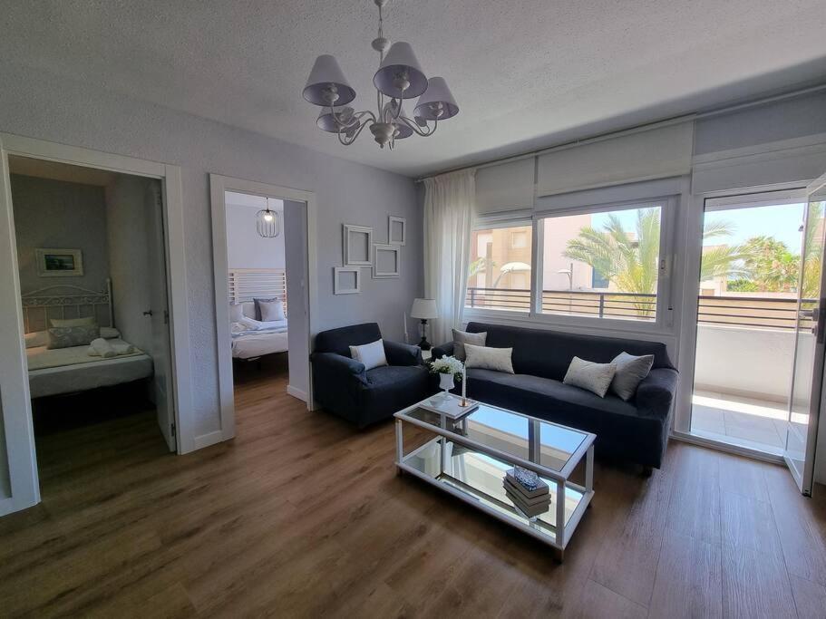 Aguadulce, Apto Santa Monica 2 Hab Con Terraza, Aire, Wifi, A 5 Min De La Playa Aguadulce  Εξωτερικό φωτογραφία